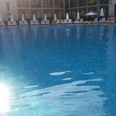 частно студио в комплекс ризорт Apartament Pomorie