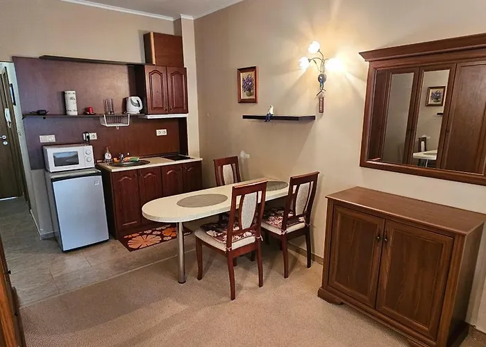 частно студио в комплекс ризорт Apartman Pomorie