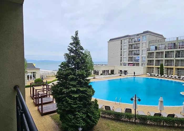 частно студио в комплекс ризорт Apartman